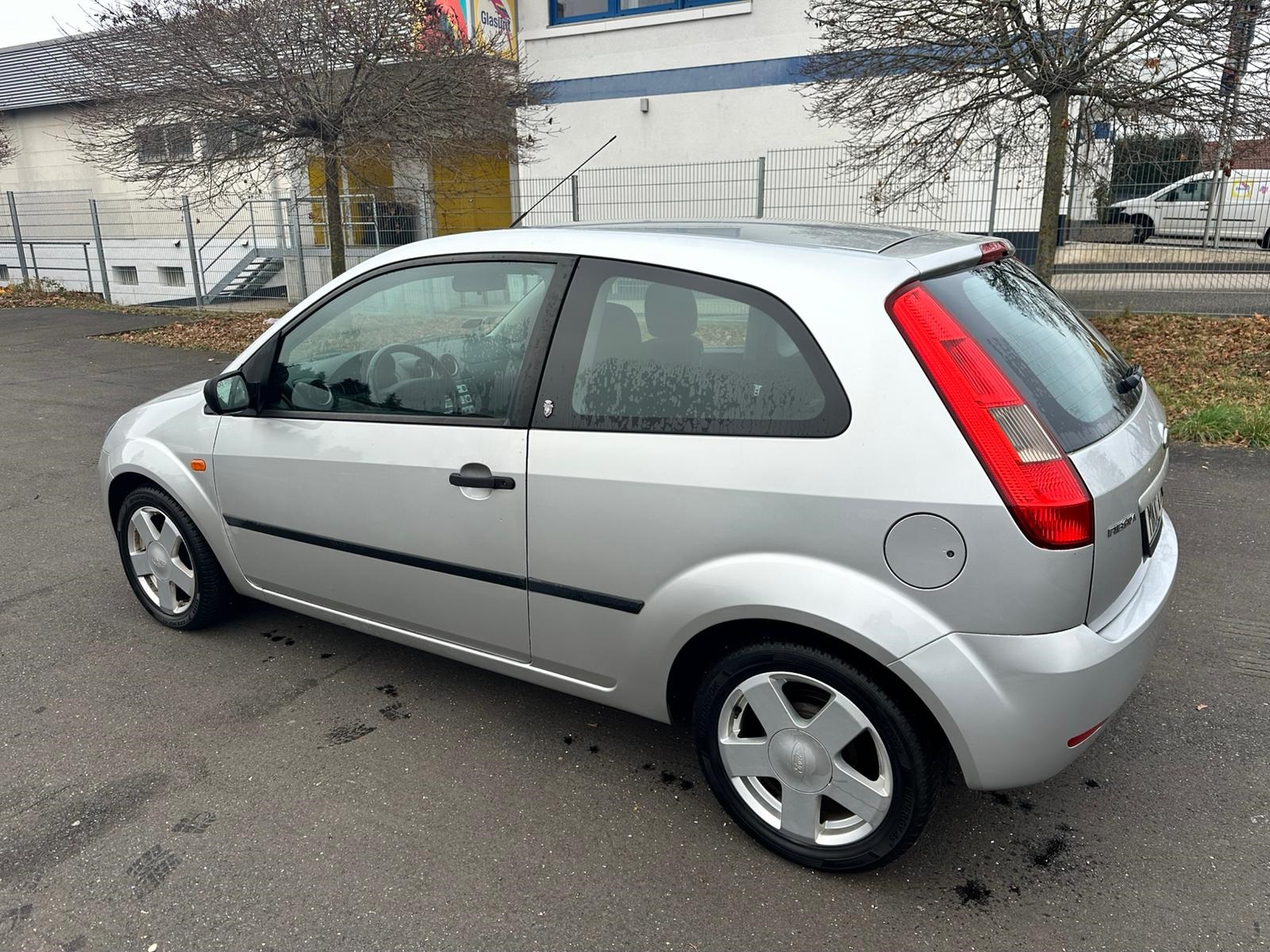 Fahrzeug